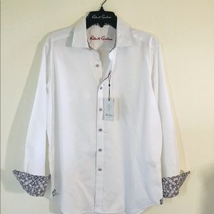 Brand New Robert Graham Windsor shirt.